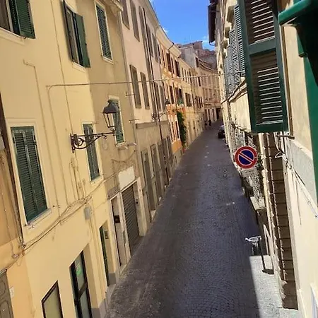 Vicolo Corto Centro Storico & Home-office * Velletri